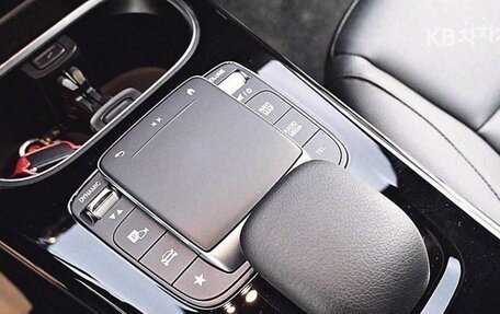 Mercedes-Benz A-Класс, 2022 год, 2 133 000 рублей, 10 фотография