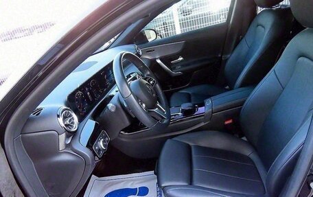 Mercedes-Benz A-Класс, 2021 год, 2 379 000 рублей, 5 фотография