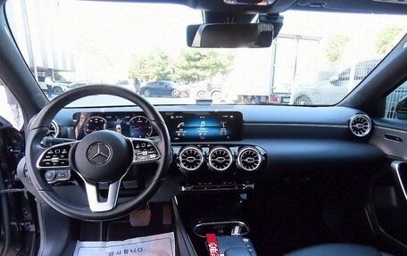 Mercedes-Benz A-Класс, 2021 год, 2 379 000 рублей, 7 фотография