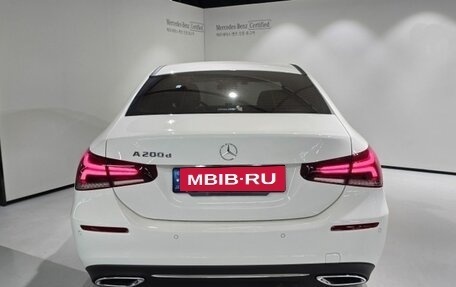Mercedes-Benz A-Класс, 2022 год, 2 397 000 рублей, 3 фотография