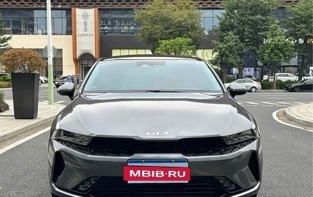 KIA K5, 2022 год, 1 830 000 рублей, 2 фотография