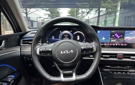 KIA K5, 2022 год, 1 830 000 рублей, 19 фотография