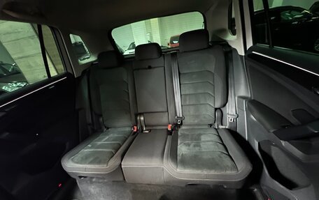 Volkswagen Tiguan II, 2019 год, 2 850 000 рублей, 7 фотография