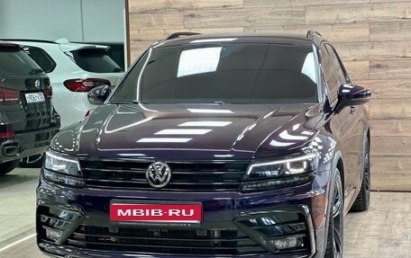 Volkswagen Tiguan II, 2019 год, 2 850 000 рублей, 11 фотография