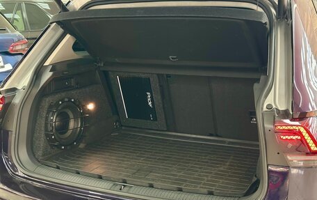 Volkswagen Tiguan II, 2019 год, 2 850 000 рублей, 22 фотография