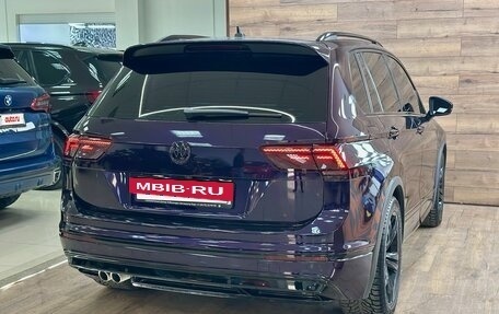 Volkswagen Tiguan II, 2019 год, 2 850 000 рублей, 21 фотография