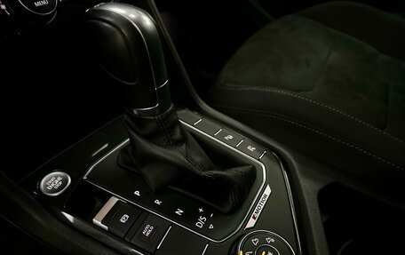 Volkswagen Tiguan II, 2019 год, 2 850 000 рублей, 35 фотография