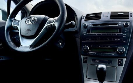 Toyota Avensis III рестайлинг, 2009 год, 1 120 000 рублей, 6 фотография