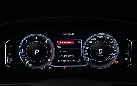 Volkswagen Tiguan II, 2021 год, 2 679 000 рублей, 8 фотография