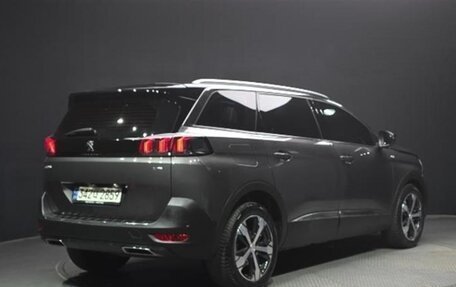 Peugeot 5008 II, 2022 год, 1 879 000 рублей, 2 фотография