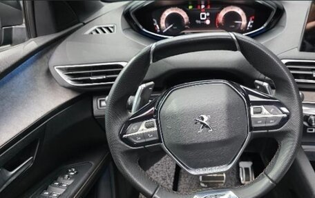 Peugeot 5008 II, 2022 год, 1 879 000 рублей, 13 фотография