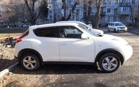 Nissan Juke II, 2014 год, 900 000 рублей, 2 фотография