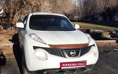 Nissan Juke II, 2014 год, 900 000 рублей, 5 фотография