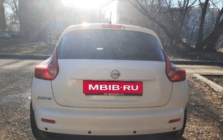 Nissan Juke II, 2014 год, 900 000 рублей, 4 фотография