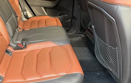 Volkswagen Touareg III, 2019 год, 5 500 000 рублей, 12 фотография