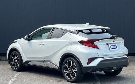 Toyota C-HR I рестайлинг, 2022 год, 1 969 000 рублей, 6 фотография