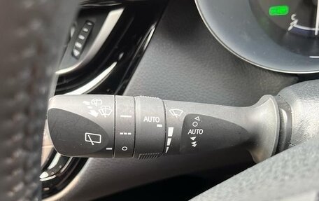 Toyota C-HR I рестайлинг, 2022 год, 1 969 000 рублей, 19 фотография