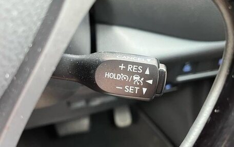 Toyota C-HR I рестайлинг, 2022 год, 1 969 000 рублей, 18 фотография