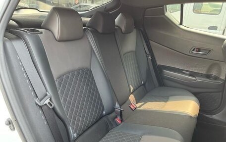 Toyota C-HR I рестайлинг, 2022 год, 1 969 000 рублей, 26 фотография