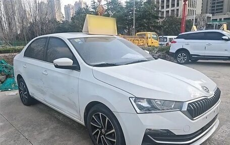 Skoda Rapid II, 2021 год, 1 290 000 рублей, 3 фотография