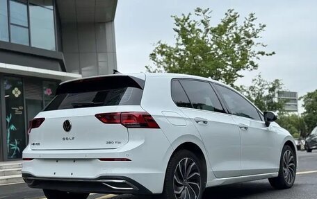 Volkswagen Golf VIII, 2021 год, 1 855 000 рублей, 16 фотография