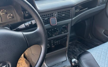 Daewoo Nexia I рестайлинг, 2002 год, 48 000 рублей, 10 фотография