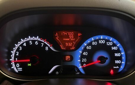 Nissan Cube III, 2011 год, 870 000 рублей, 15 фотография