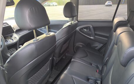 Toyota RAV4, 2007 год, 1 550 000 рублей, 10 фотография