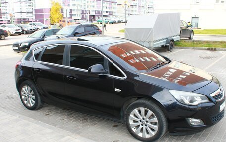 Opel Astra J, 2011 год, 700 000 рублей, 9 фотография