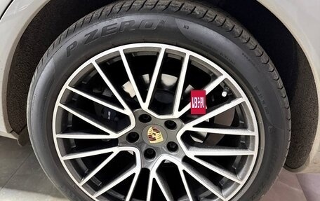 Porsche Cayenne III, 2021 год, 10 950 000 рублей, 15 фотография