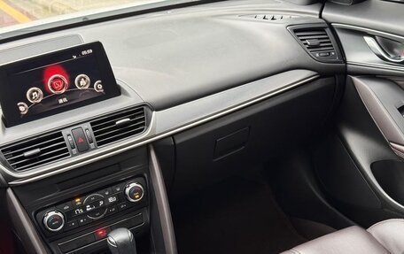 Mazda CX-4, 2022 год, 1 805 000 рублей, 12 фотография