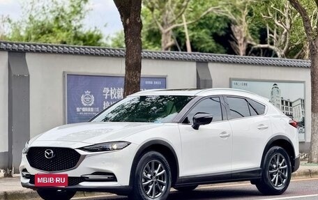 Mazda CX-4, 2022 год, 1 805 000 рублей, 17 фотография