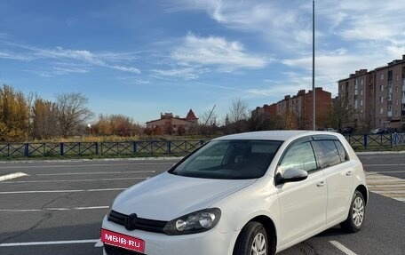 Volkswagen Golf VI, 2010 год, 900 000 рублей, 1 фотография