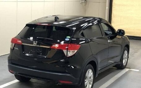 Honda Vezel, 2019 год, 1 845 000 рублей, 4 фотография