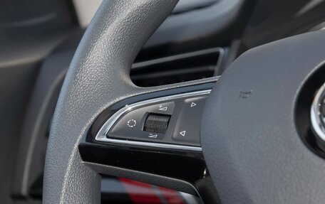 Skoda Kamiq I, 2025 год, 2 301 000 рублей, 19 фотография