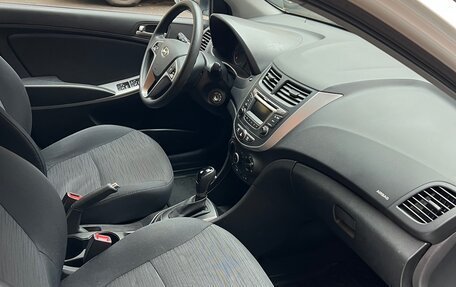 Hyundai Solaris II рестайлинг, 2016 год, 1 100 000 рублей, 6 фотография