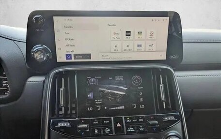 Lexus LX, 2024 год, 13 400 000 рублей, 13 фотография