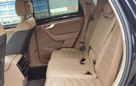 Volkswagen Touareg III, 2018 год, 5 500 000 рублей, 10 фотография