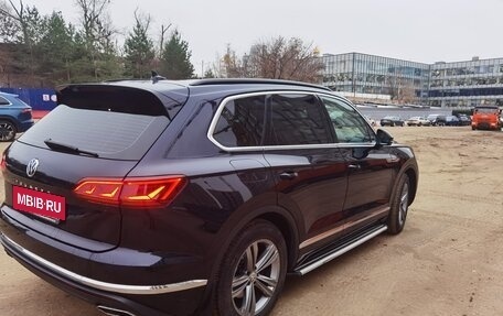 Volkswagen Touareg III, 2018 год, 5 500 000 рублей, 3 фотография