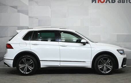 Volkswagen Tiguan II, 2018 год, 3 230 000 рублей, 9 фотография