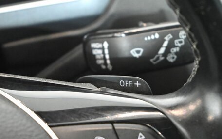 Volkswagen Tiguan II, 2018 год, 3 230 000 рублей, 21 фотография