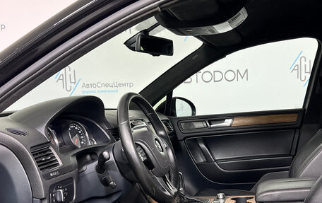 Volkswagen Touareg III, 2012 год, 1 697 000 рублей, 8 фотография