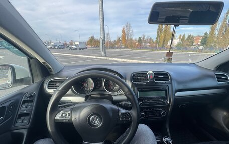 Volkswagen Golf VI, 2010 год, 900 000 рублей, 6 фотография