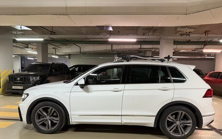 Volkswagen Tiguan II, 2018 год, 3 450 000 рублей, 3 фотография