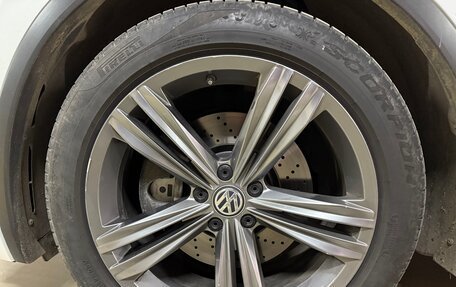 Volkswagen Tiguan II, 2018 год, 3 450 000 рублей, 5 фотография