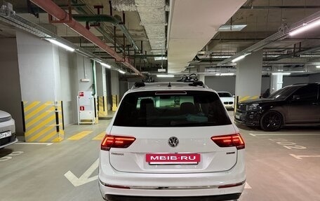 Volkswagen Tiguan II, 2018 год, 3 450 000 рублей, 7 фотография