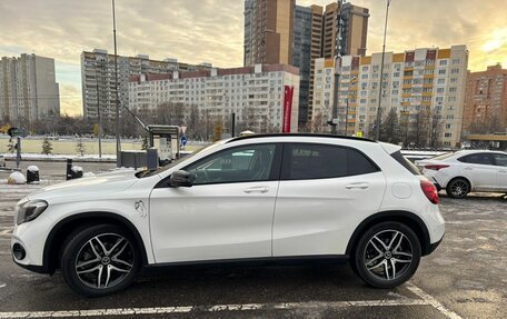 Mercedes-Benz GLA, 2019 год, 2 600 000 рублей, 6 фотография