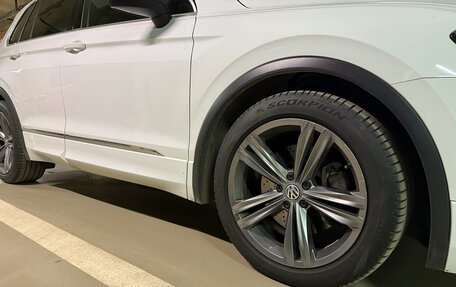 Volkswagen Tiguan II, 2018 год, 3 450 000 рублей, 10 фотография