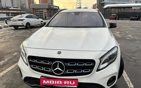 Mercedes-Benz GLA, 2019 год, 2 600 000 рублей, 8 фотография