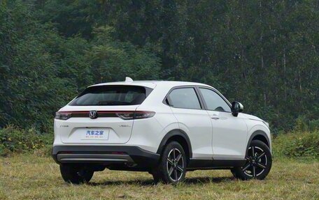 Honda Vezel, 2025 год, 2 115 000 рублей, 7 фотография